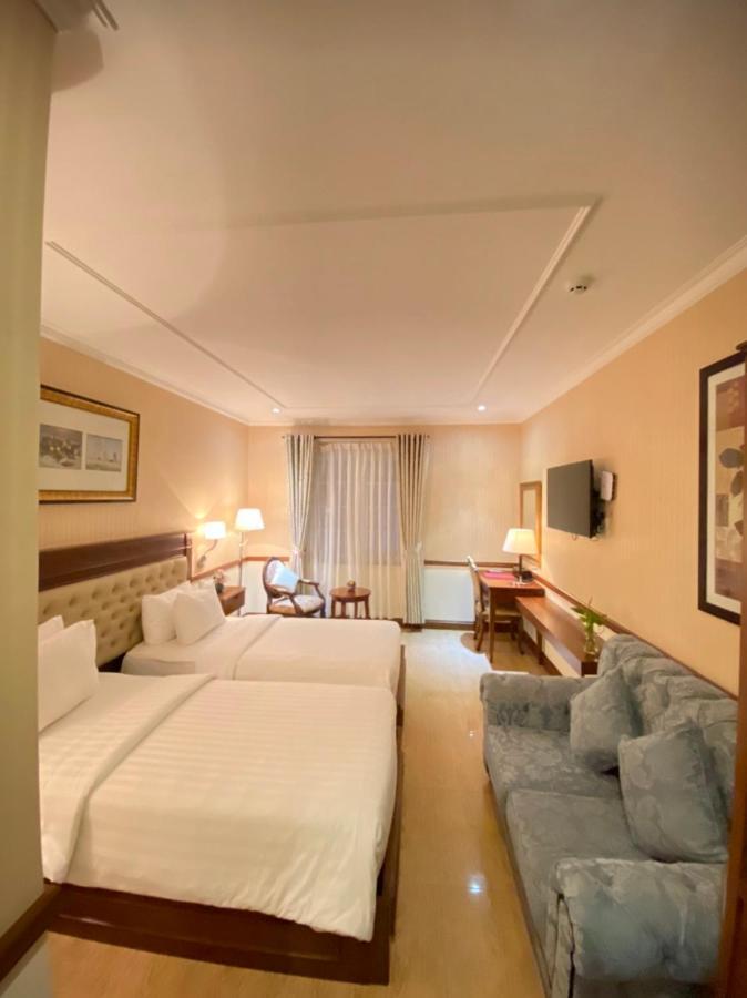 Aparthotel & Residences Swimming Pool 2*