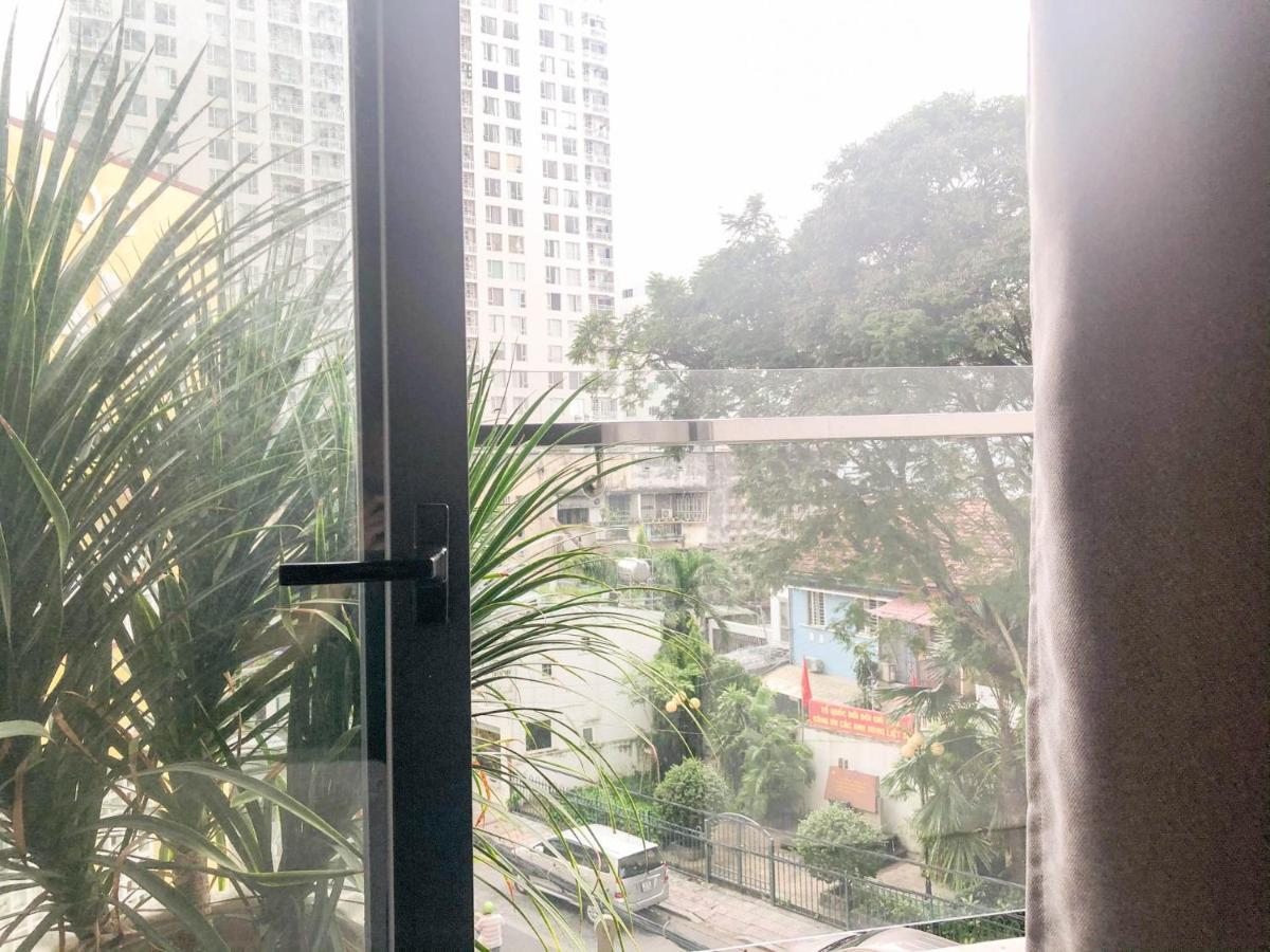 Full House Retreat - The Water Front Aparthotel