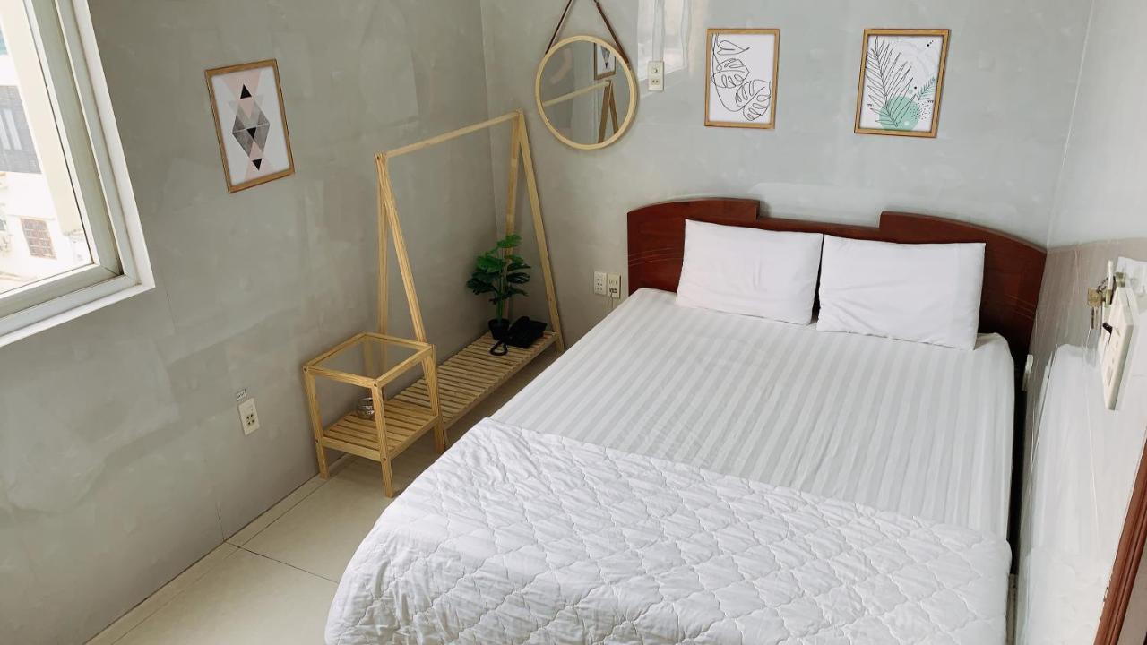 Apartment Khach San Trang Thuy Ho Chi Minh City