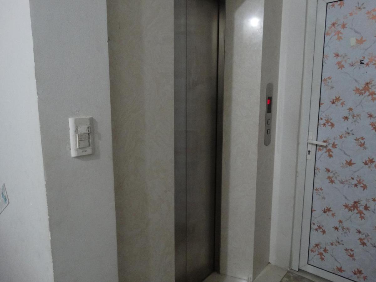 Tan Thành Hotel *