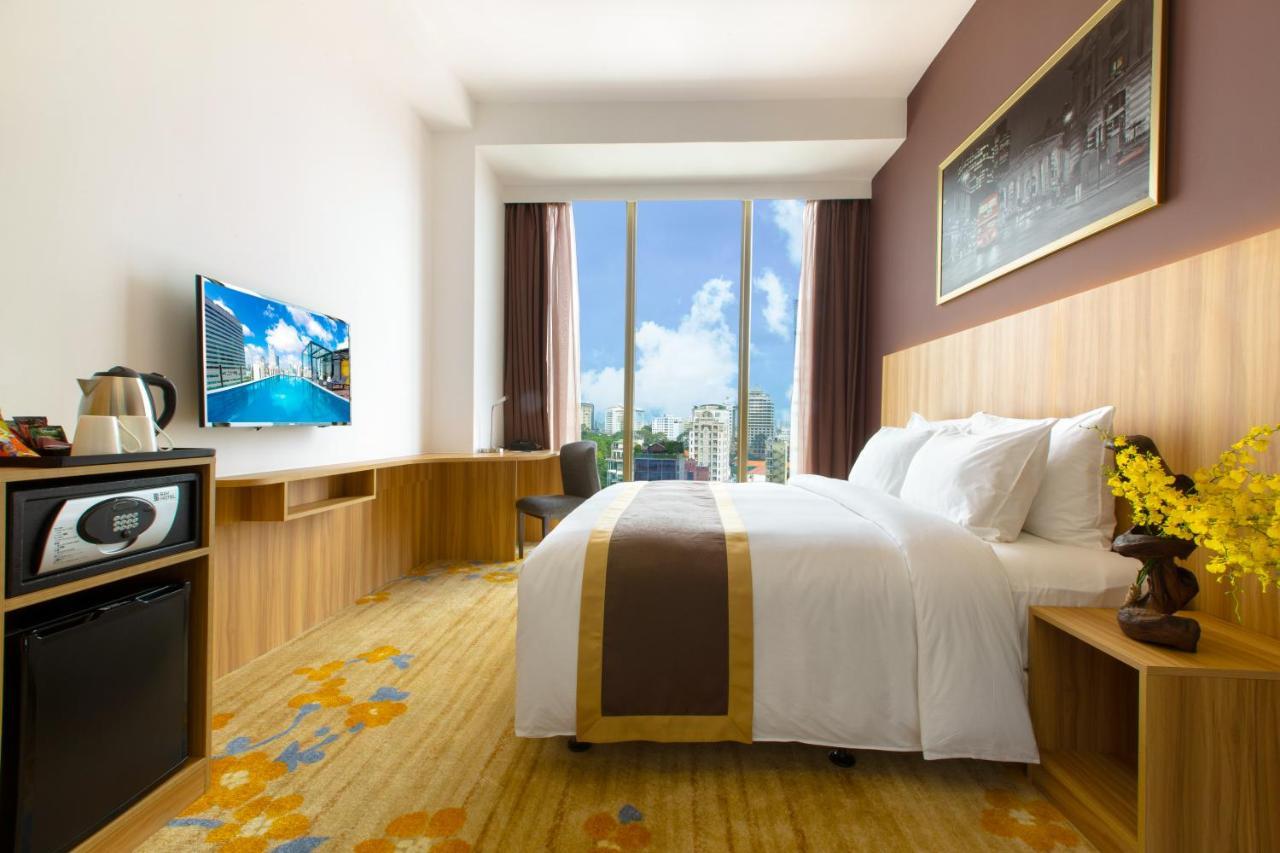 Bay Hotel 4*