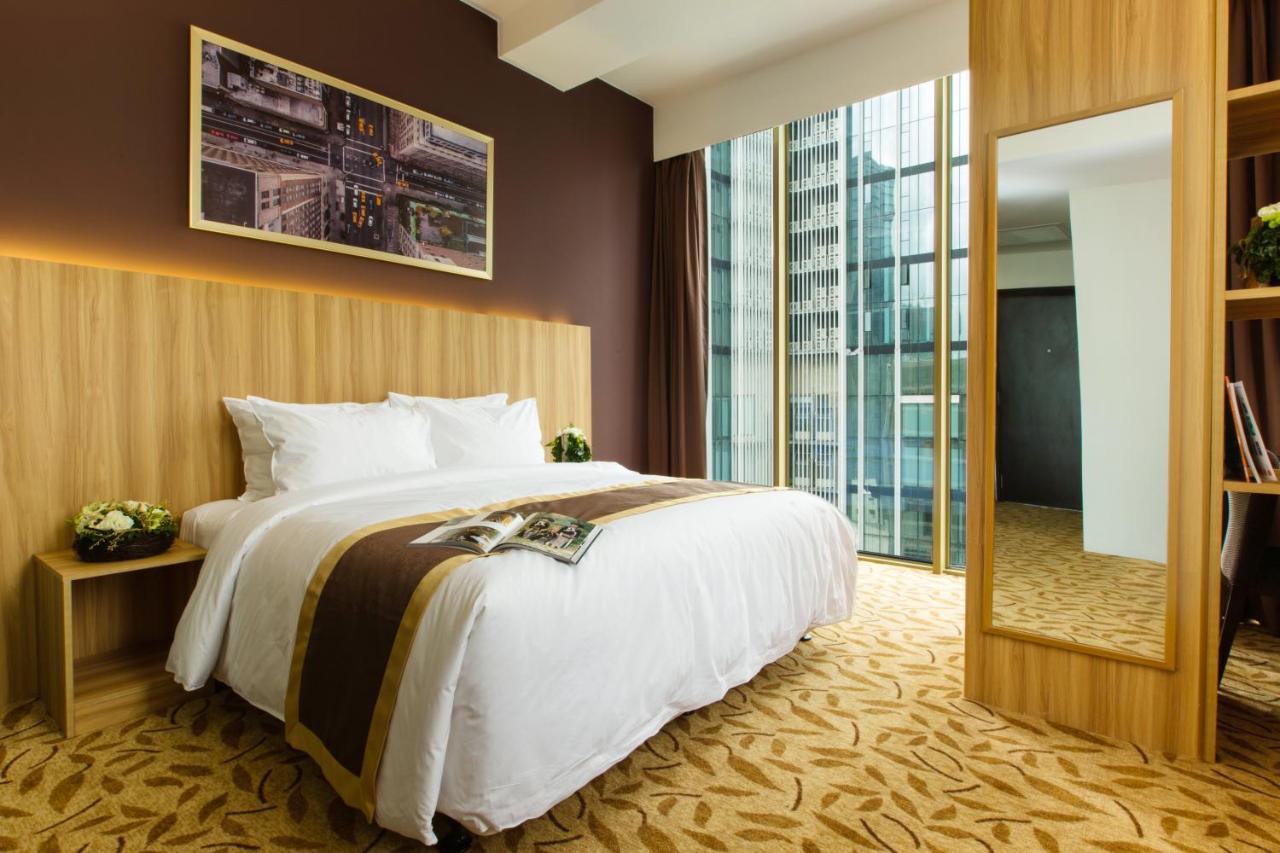 Bay Hotel