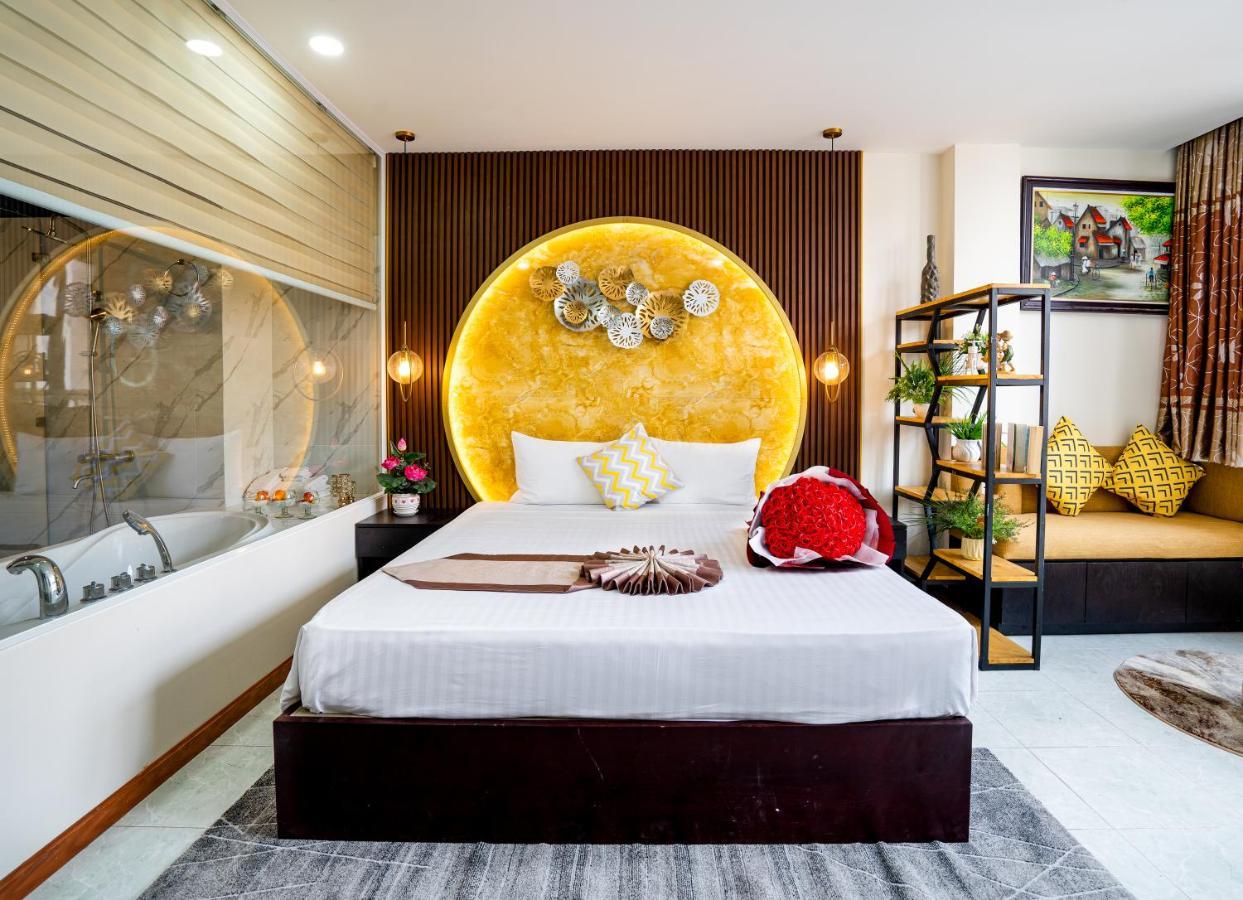 Hotel Apro House Saigon Center 3*