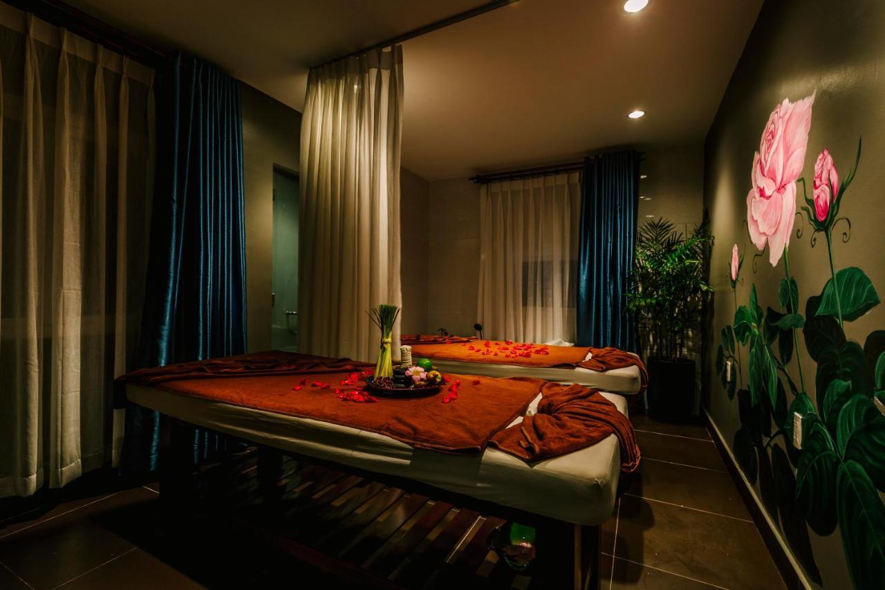 Hotel Roseland Sweet & Ho Chi Minh City