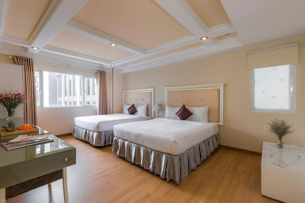 Dyn Opera Hotel
