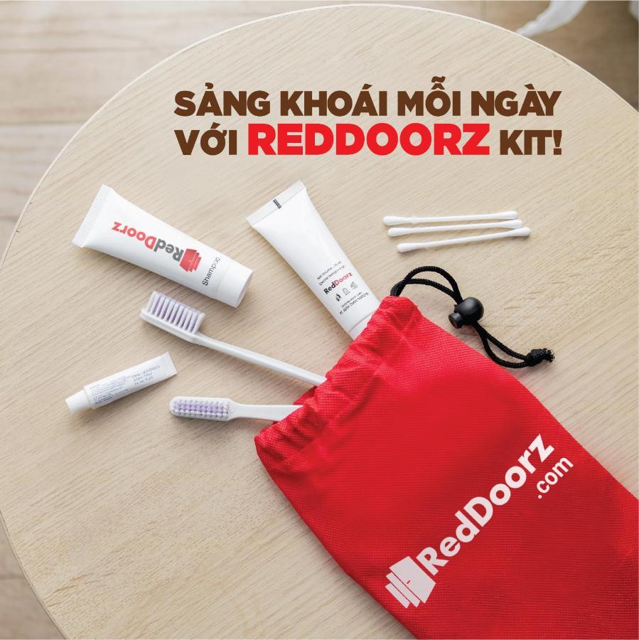 Hotel Reddoorz Bui Vien Walking Street 2*