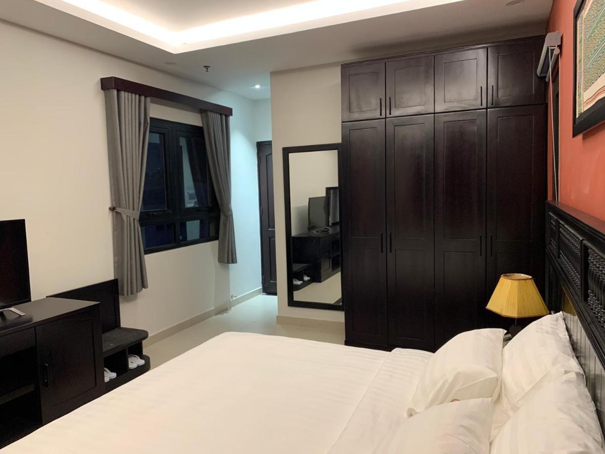 Hotel Ohana - Near Bitexco Ho Chi Minh City