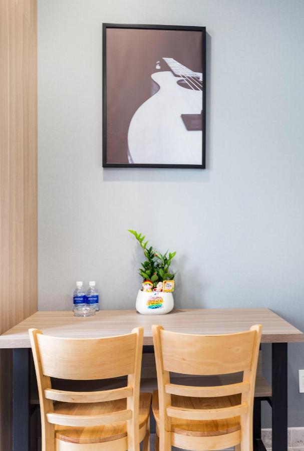Apartment The Arrivals Airport Studio - High Class Service - Phu Nhuan Center