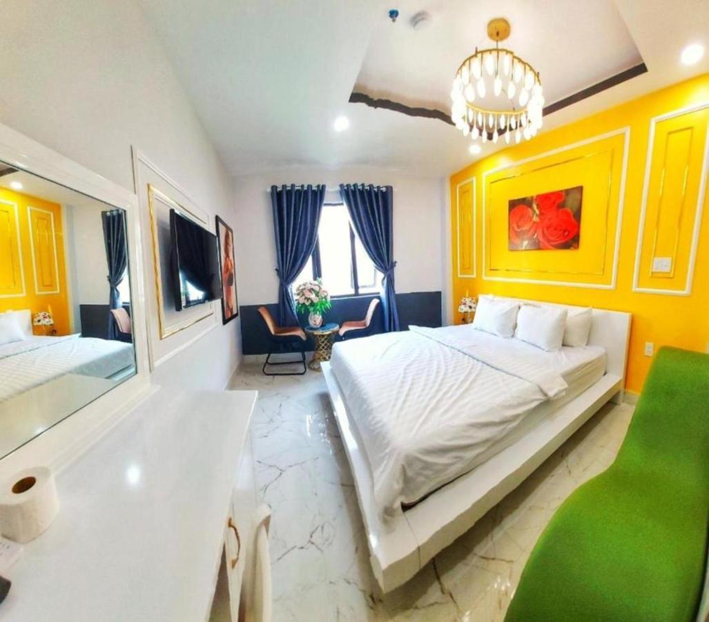 Elly Hotel Bandar Ho Chi Minh