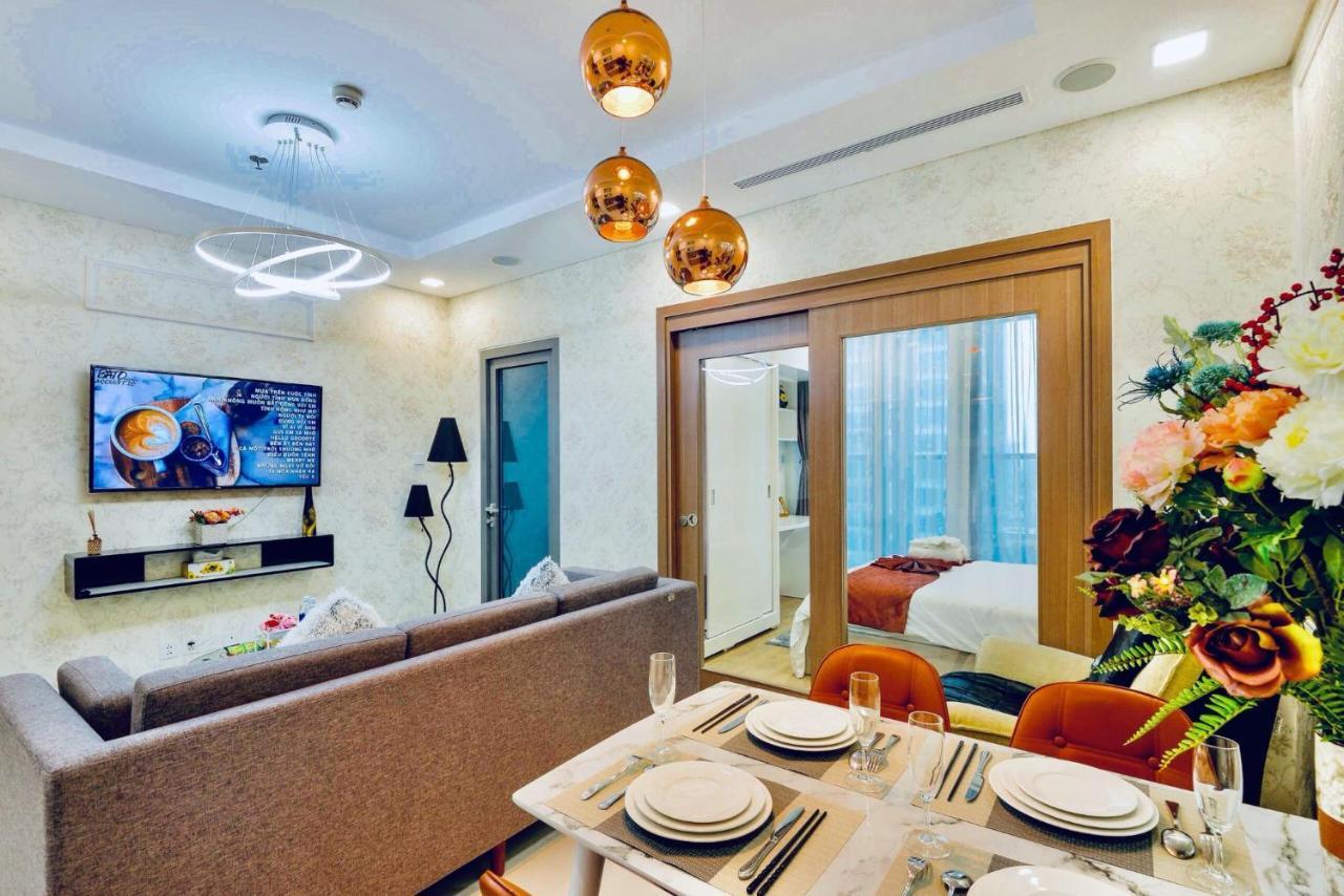 Vinhomes -christine Luxury Apartment *