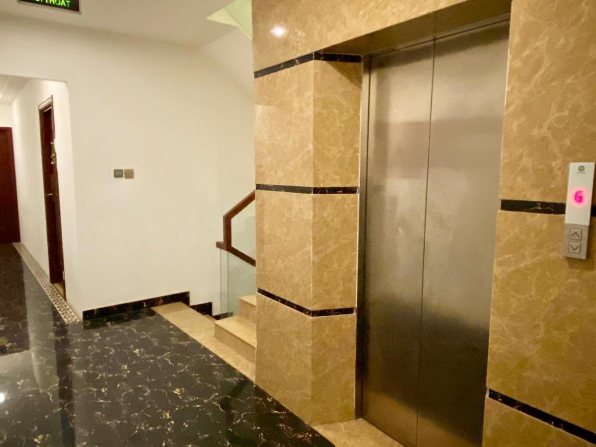 Spring Airport Hotel