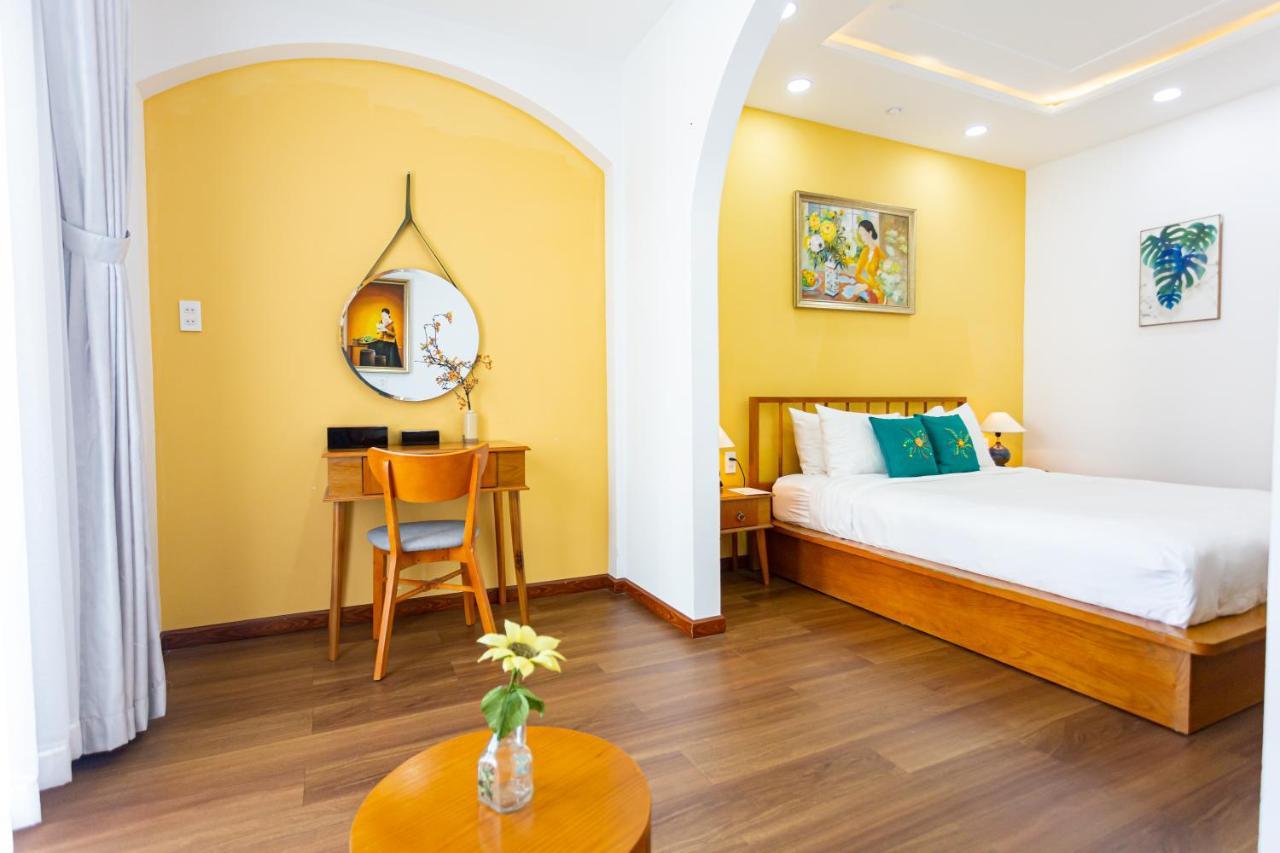 Hotel Chez Mimosa Local