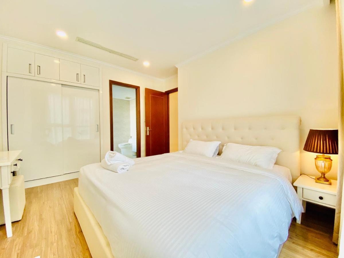 Vinhomes Landmark 81 - Luxstay Condotel *