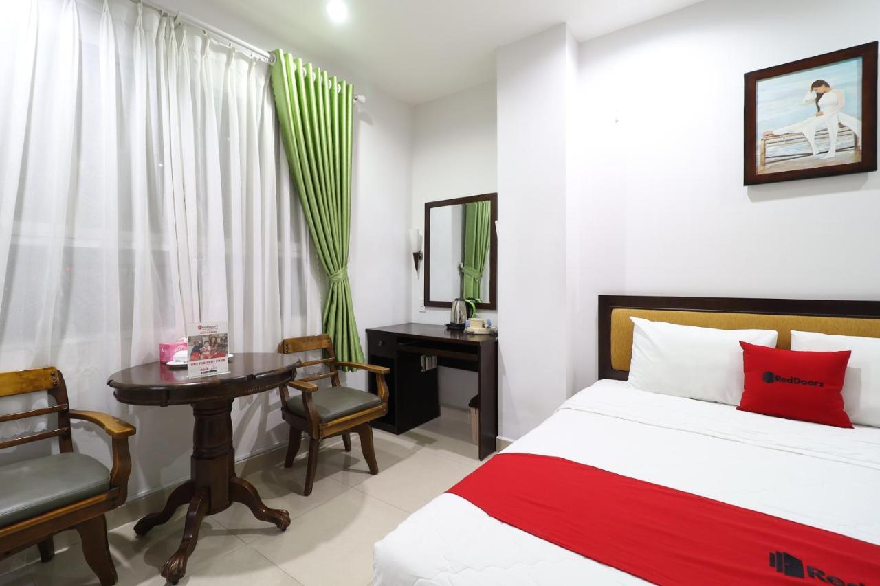 Hotel Reddoorz Saigon Modern 2 Ba Vi Ho Chi Minh City