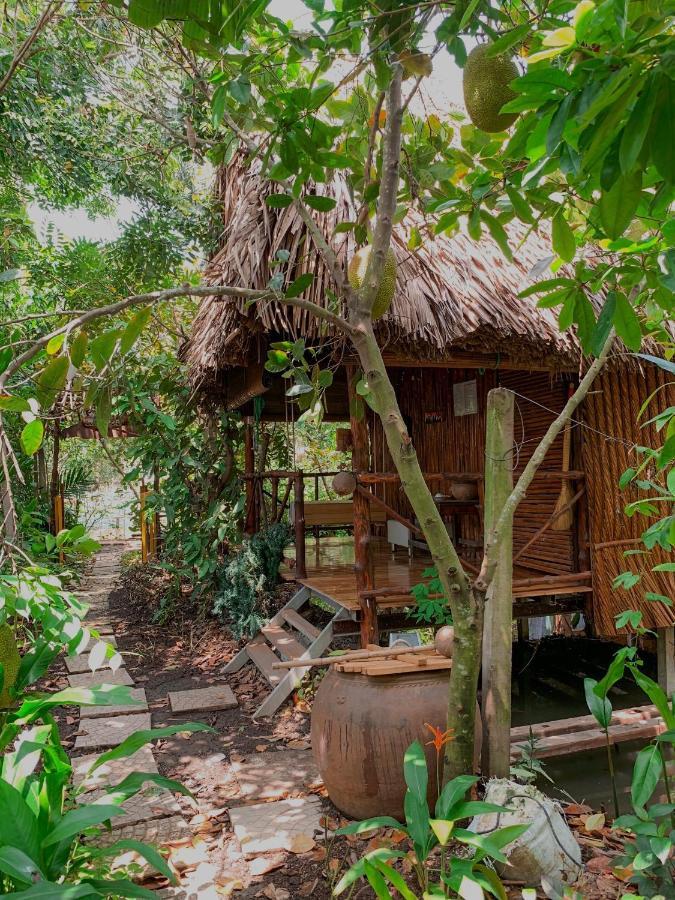 Homestay Saigon Garden *