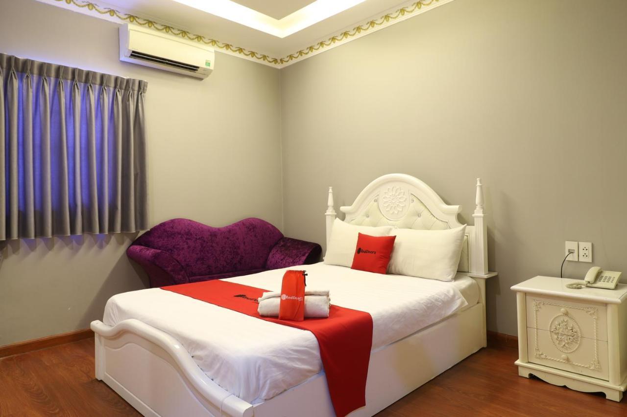Reddoorz Bui Vien Walking Street Hotel