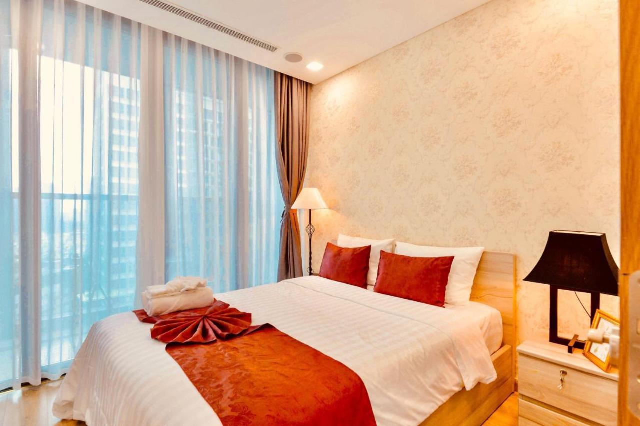Vinhomes -christine Luxury Apartment *