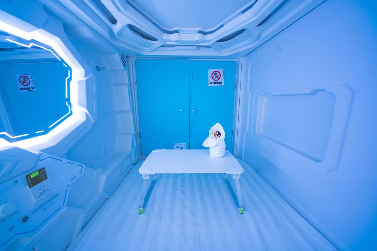 24h Saigon Capsule hotel 2*