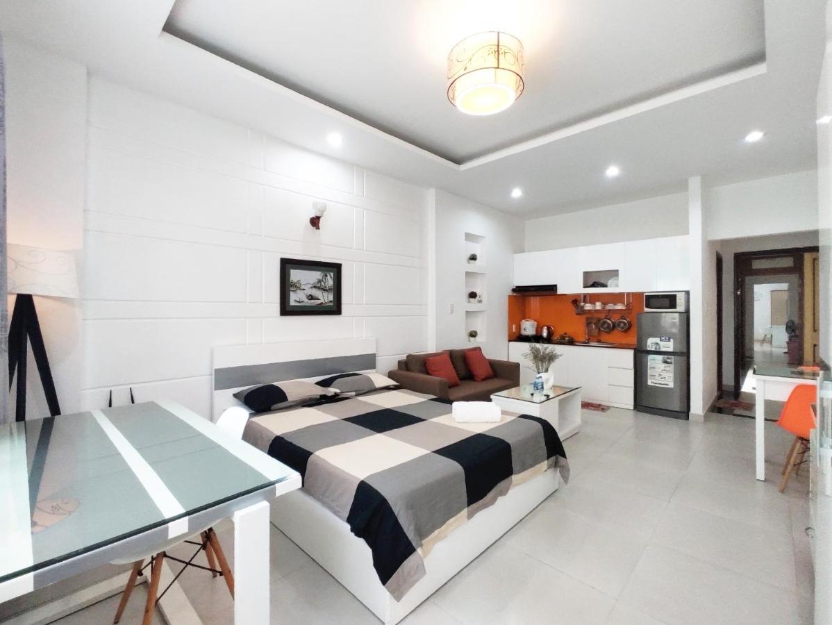 Eco Saigon Apartment *