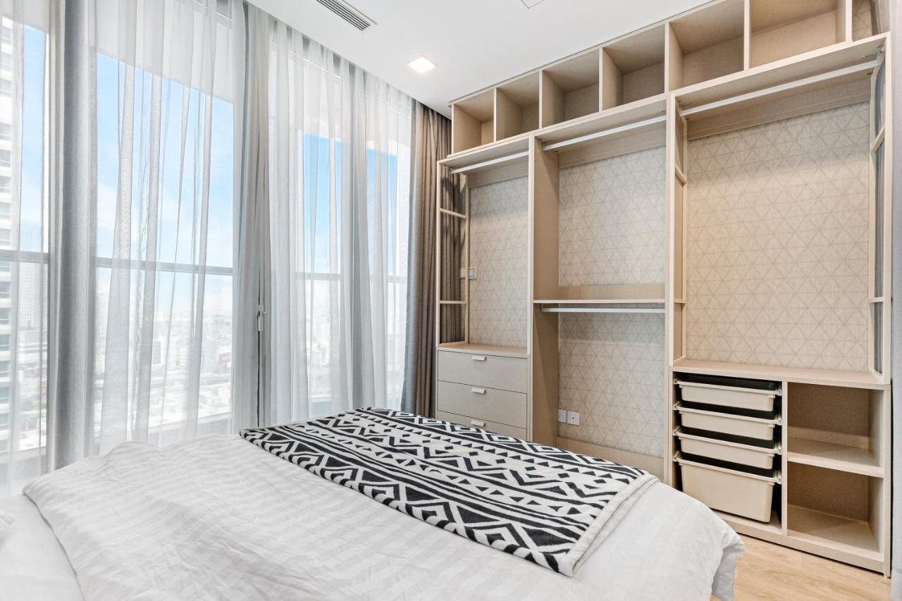 Apartment Landmark 81 *