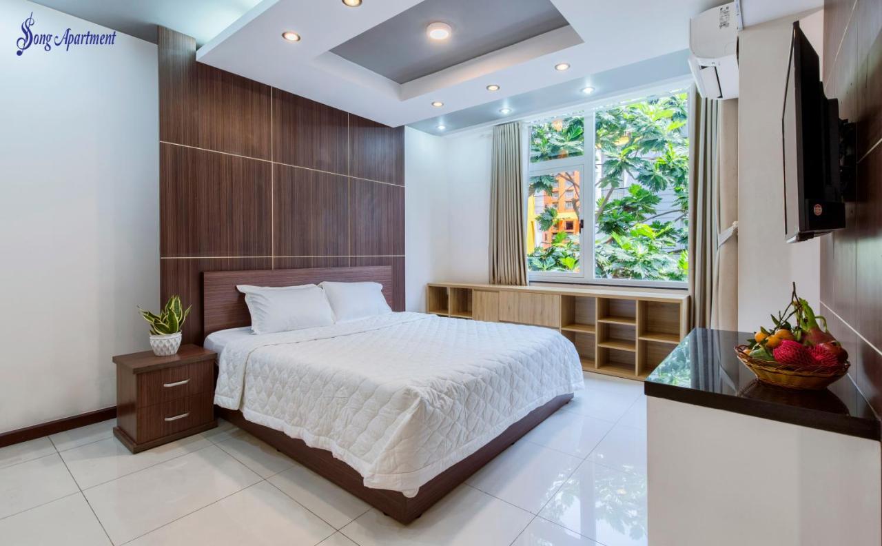 Song Apartment *