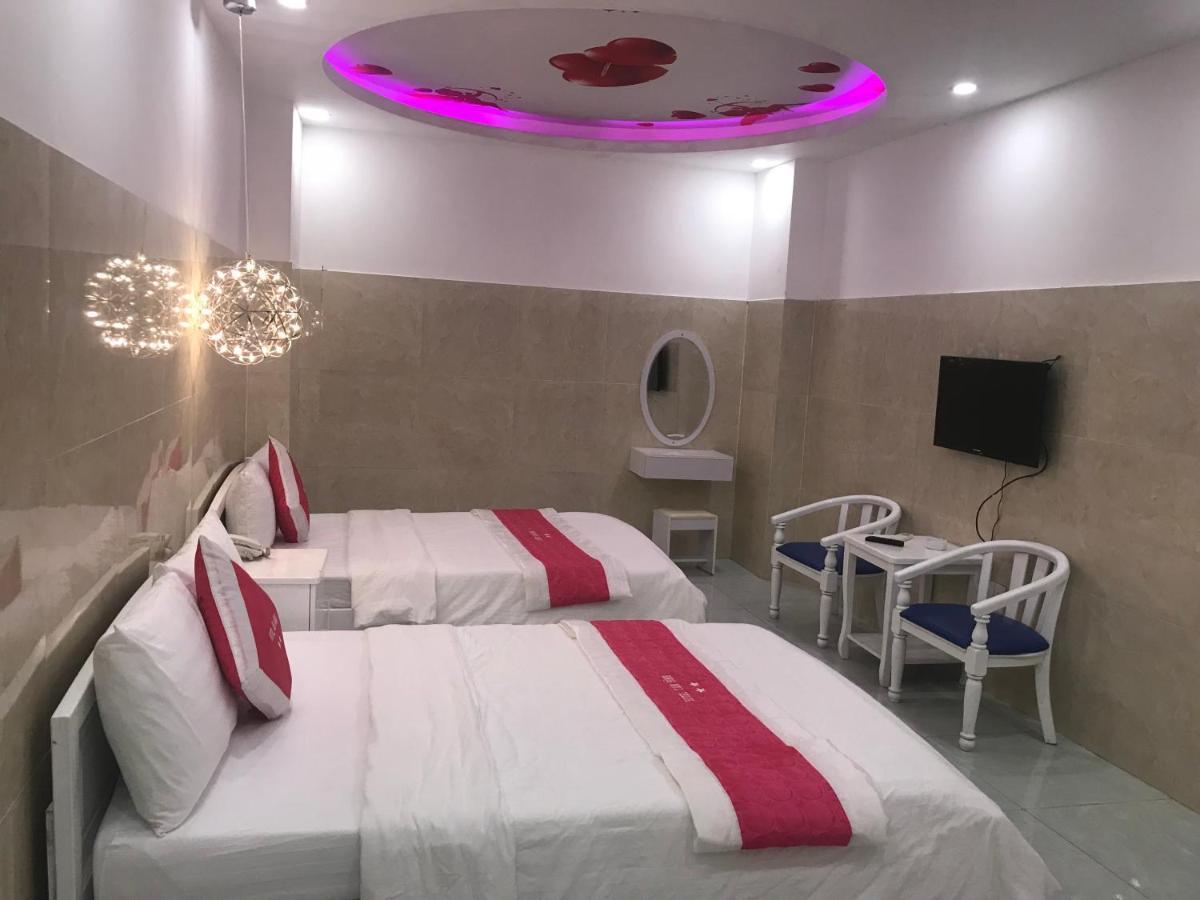Tan Binh Hotel 2*