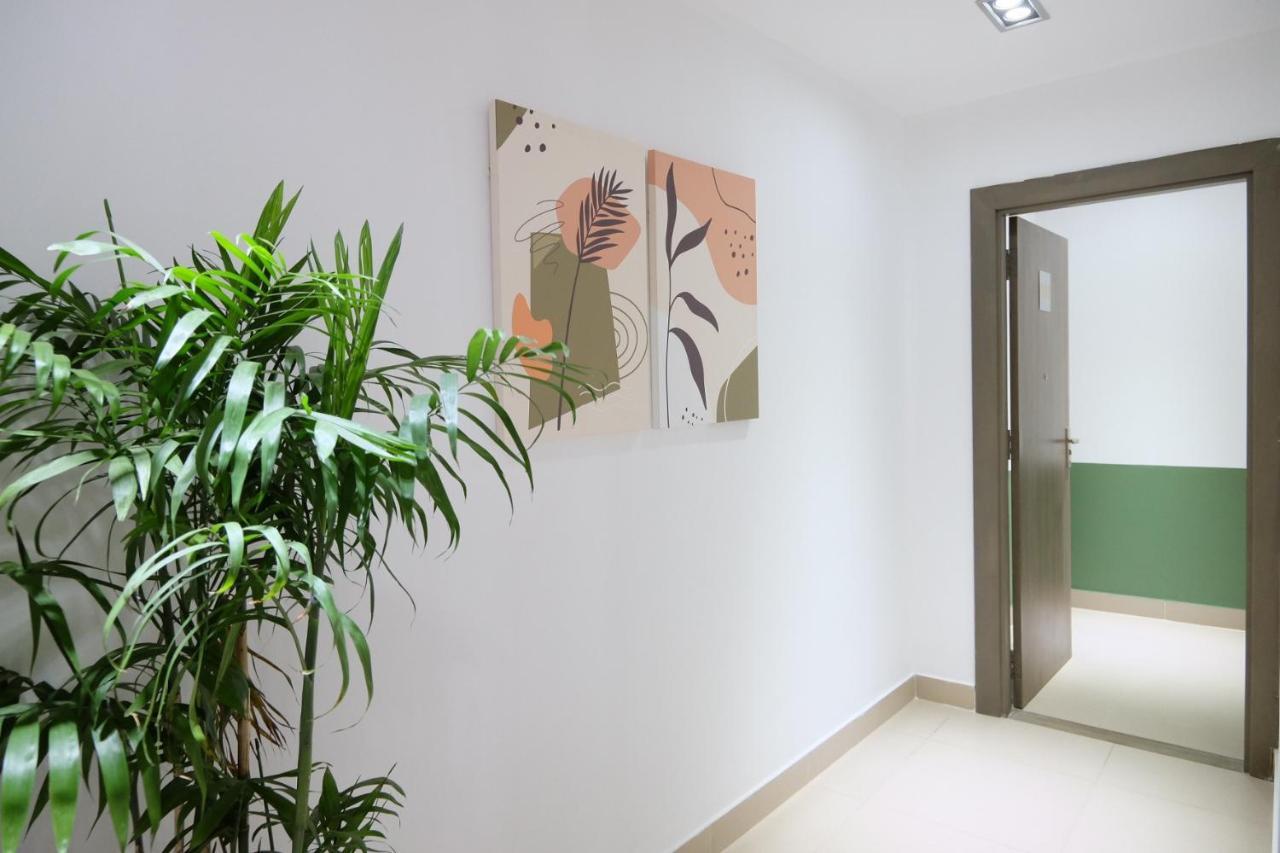 Green Garden Studio-district 3-luxurious Apartment-high Class Ho Chi Minh City