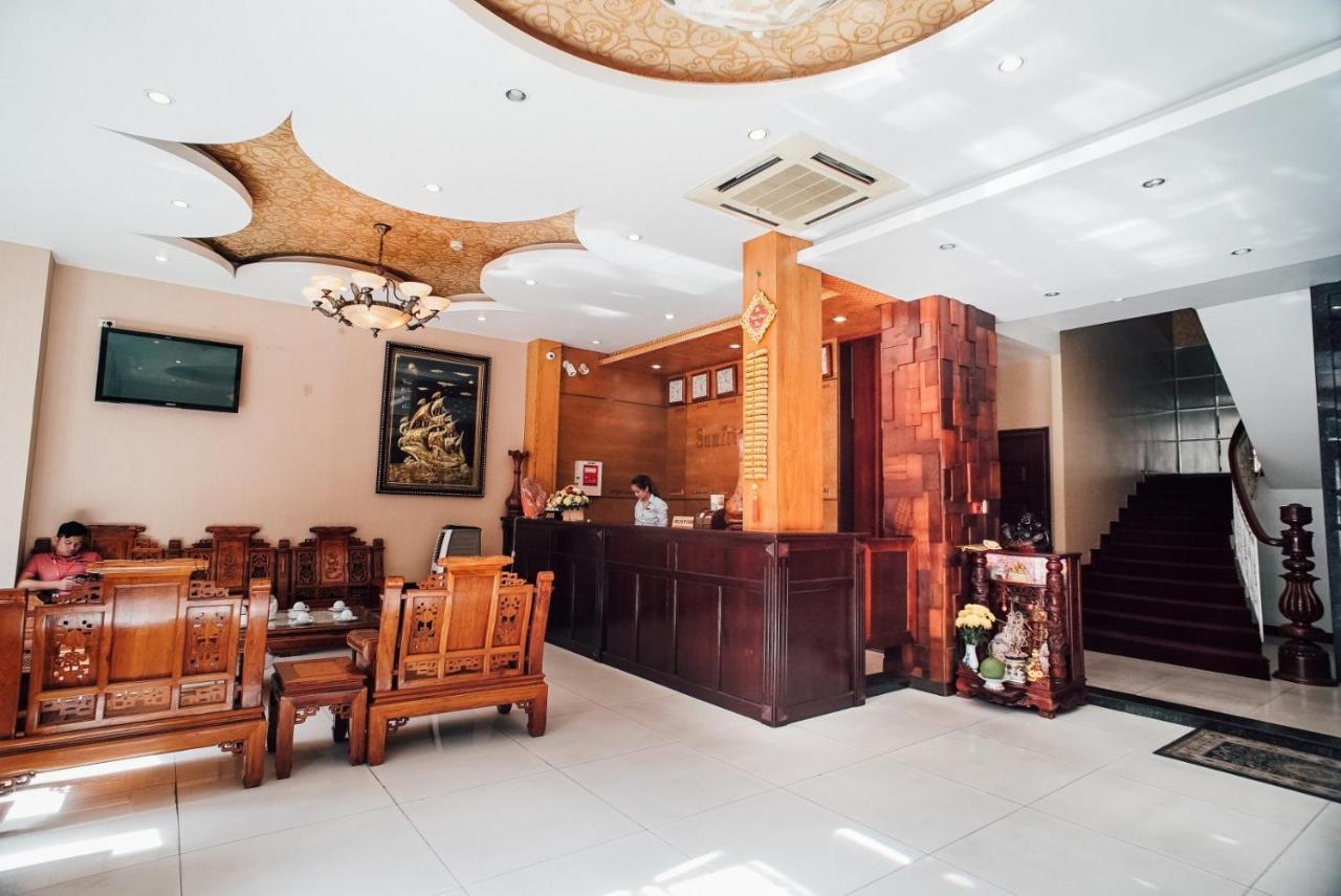 Sunflowers Airport Hotel