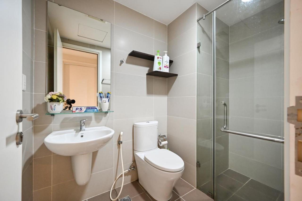 High Class 2 Bedrooms Masteri Thao Dien Apartment, Fully Furnished With Full Amenities Apartment Ho Chi Minh City