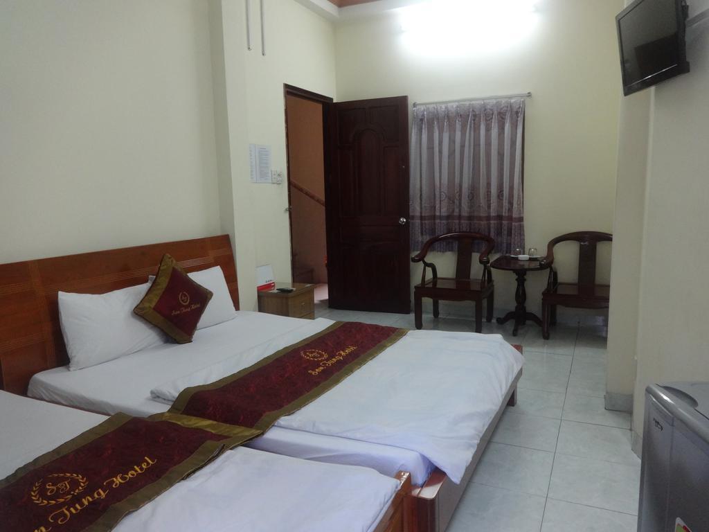 Son Tung Hotel