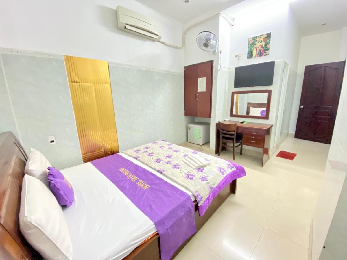 Tran Phung Hotel *
