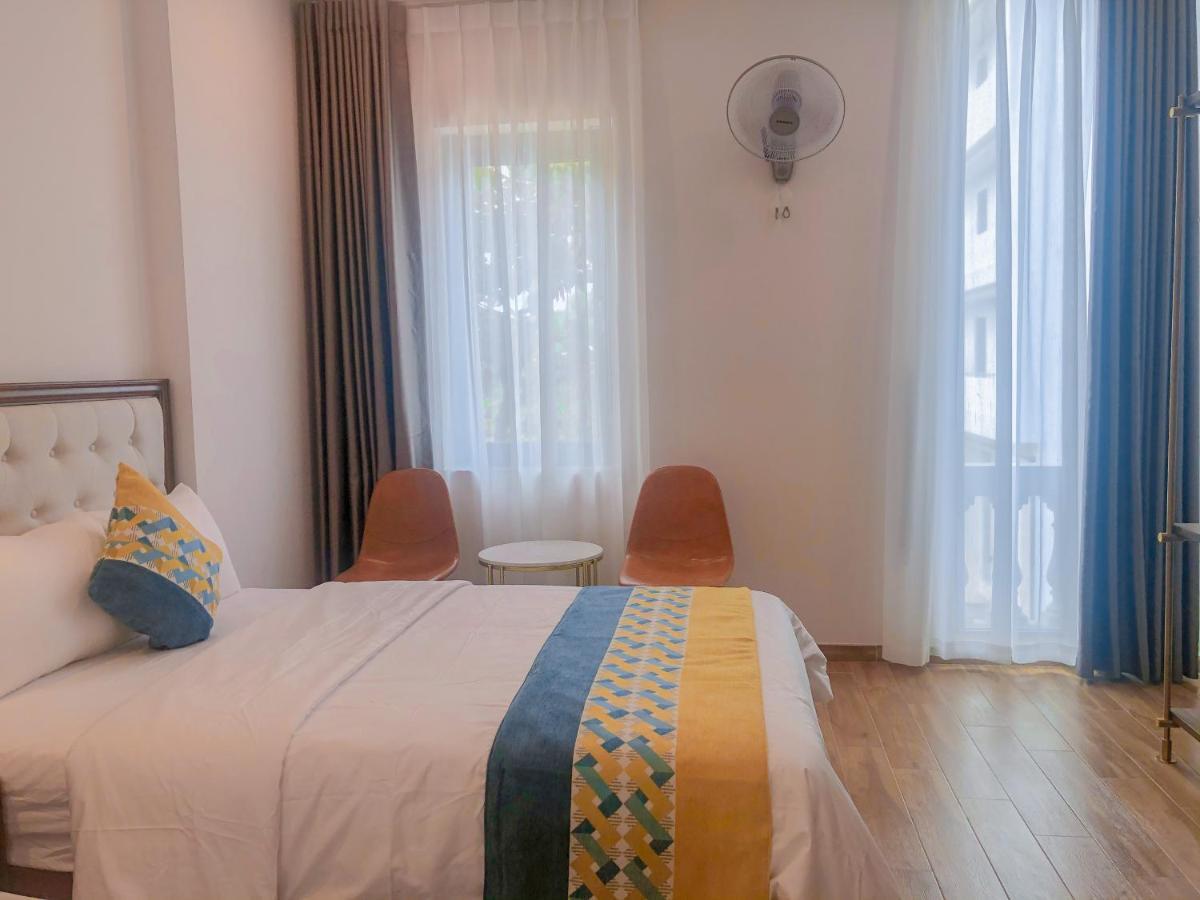 Swan Hotel 3*