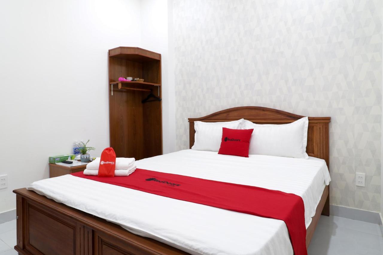 Reddoorz Luxury Vuon Lai 2*