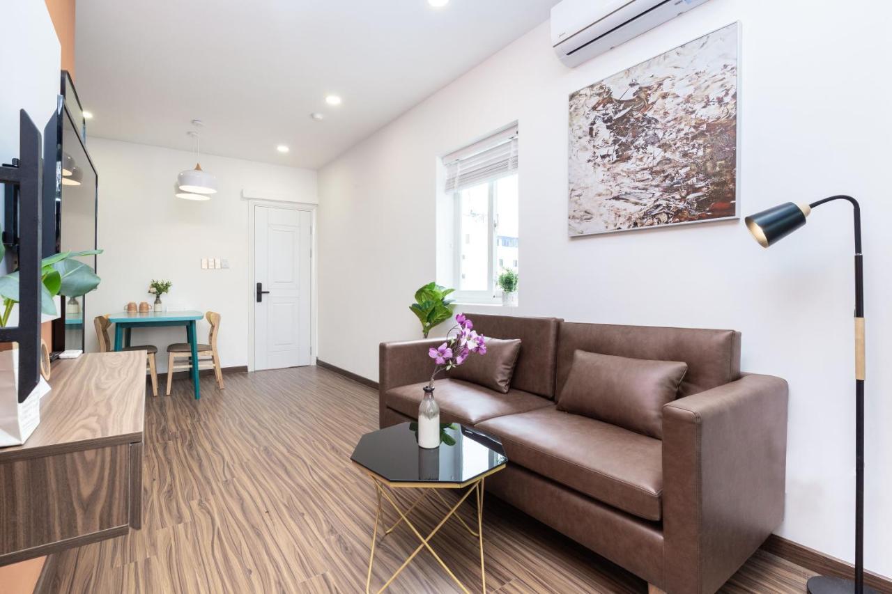 Hotel Cozrum Smart - First Target Ho Chi Minh City