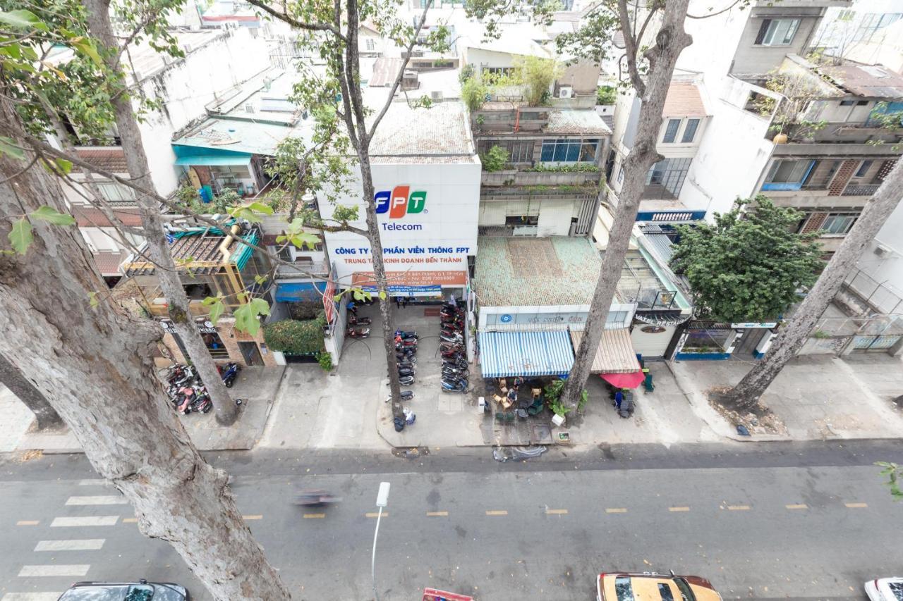 Hotel Cozrum Smart - First Target Ho Chi Minh City