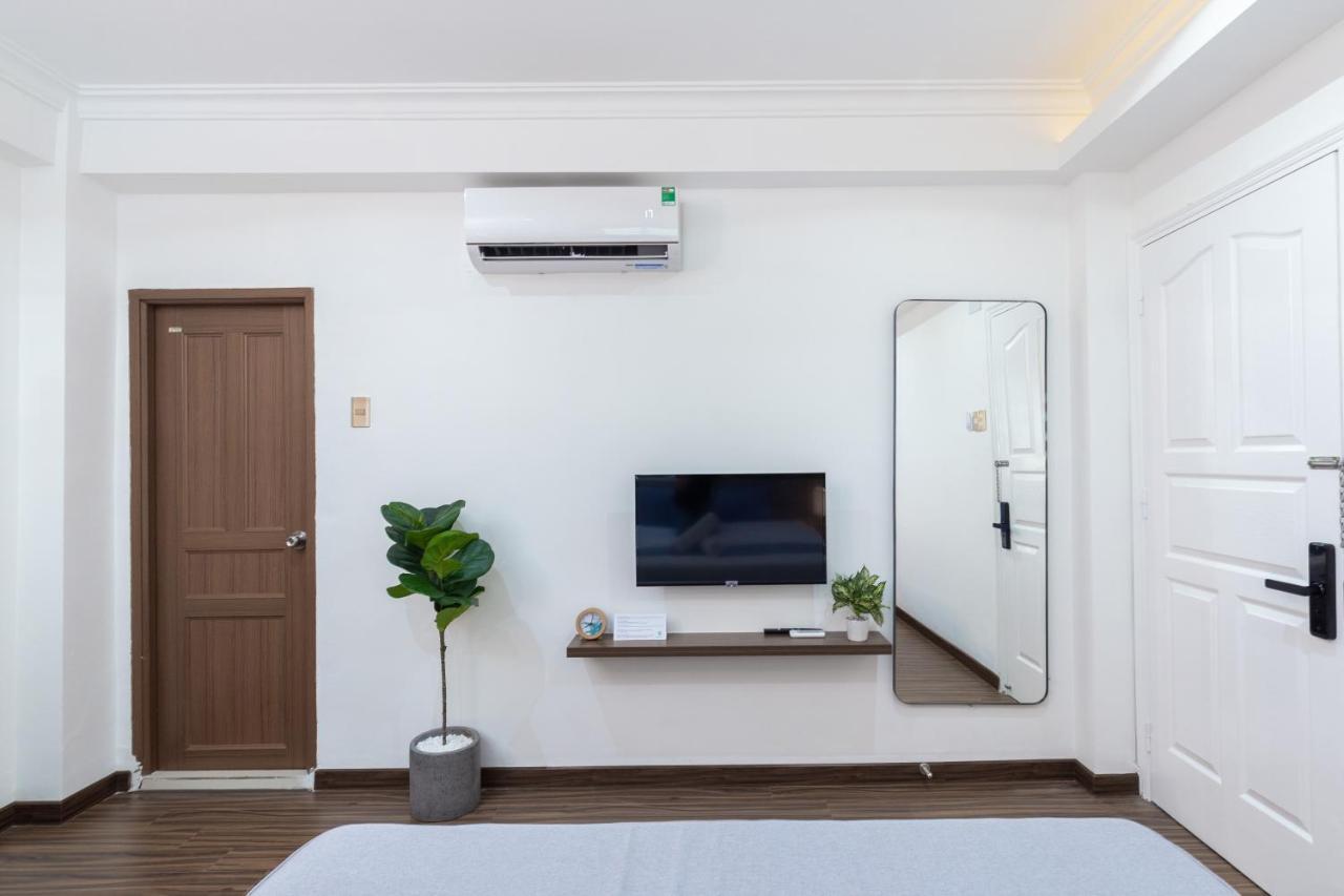 Cozrum Smart - First Target Hotel 2*