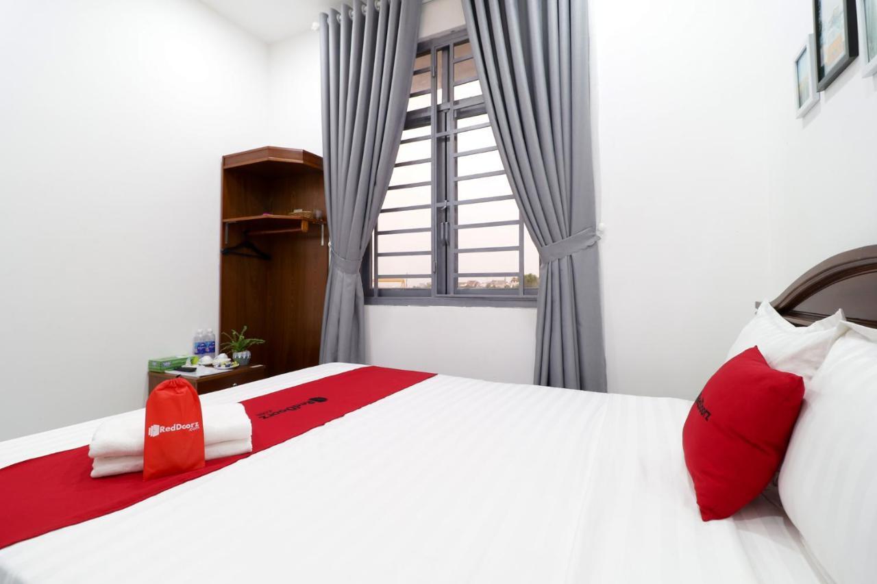 Reddoorz Luxury Vuon Lai Hotel Ho Chi Minh City