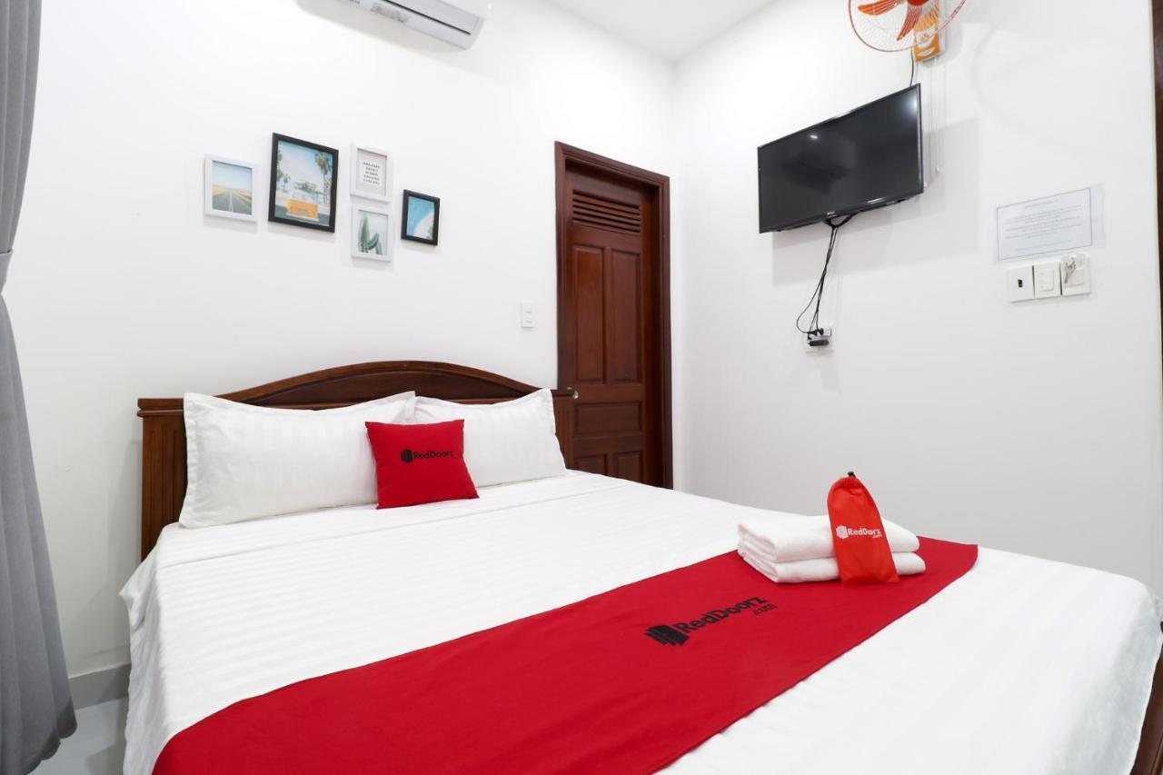 Reddoorz Luxury Vuon Lai 2*