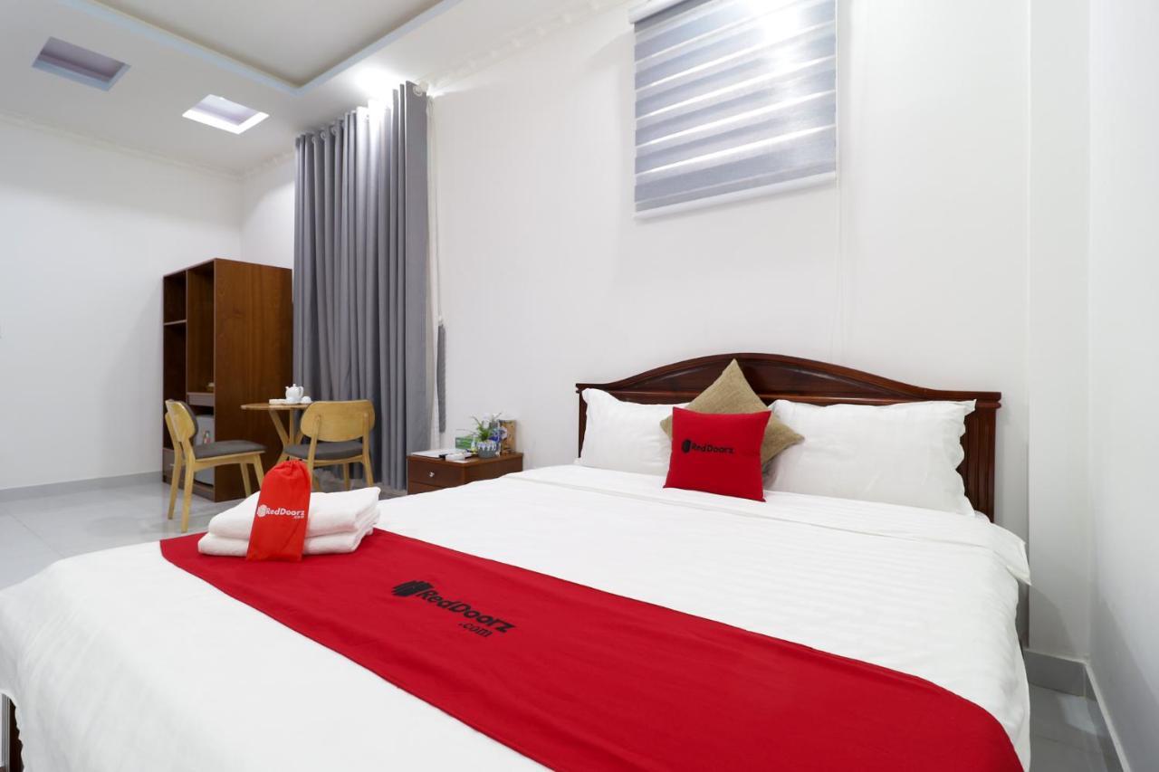 Reddoorz Luxury Vuon Lai 2* Ho Chi Minh City