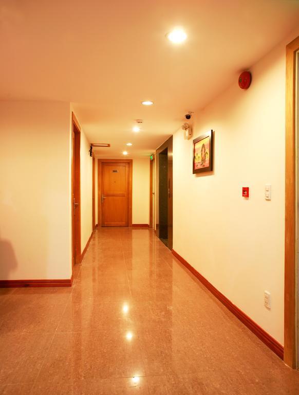 Sai Gon's Book Hotel