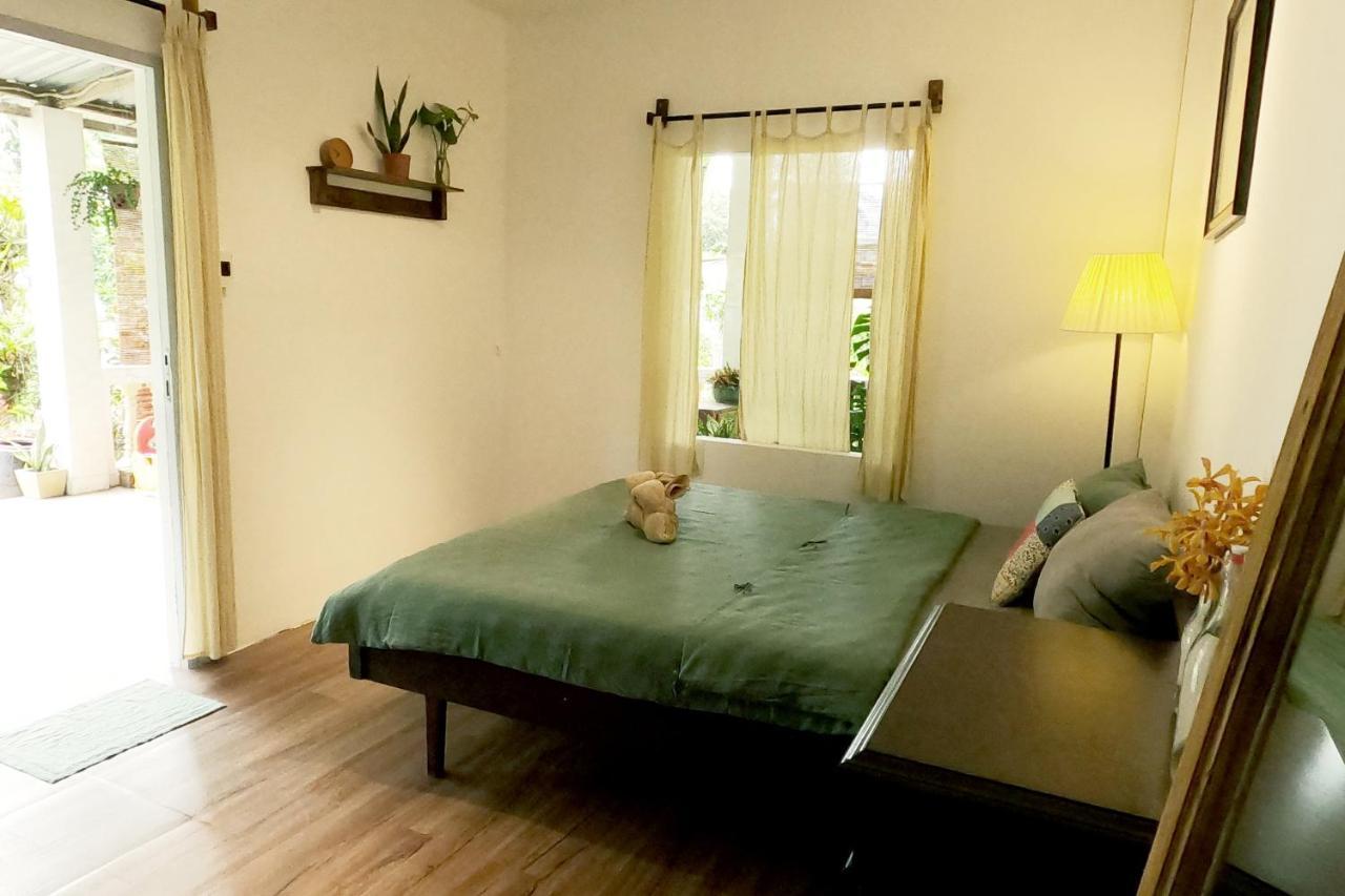 Homestay Vuon Nha Ngoai Garden