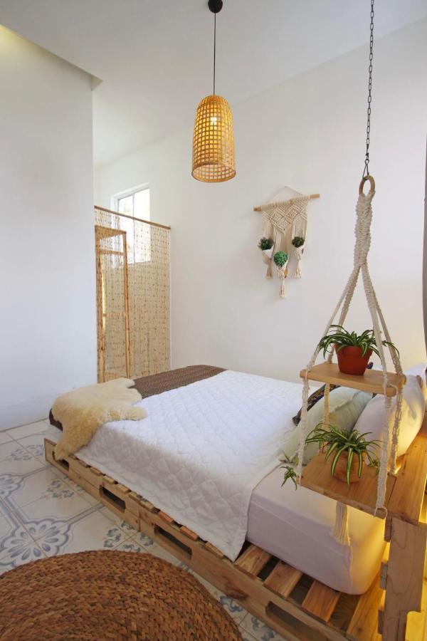 67 Rustic Villa Hotel 3*