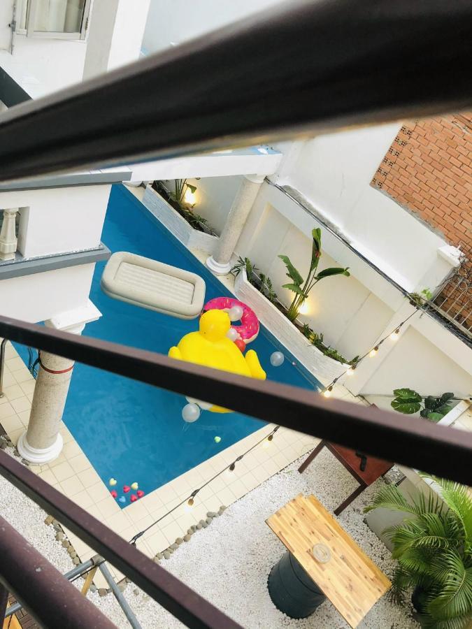 67 Rustic Villa Hotel 3*