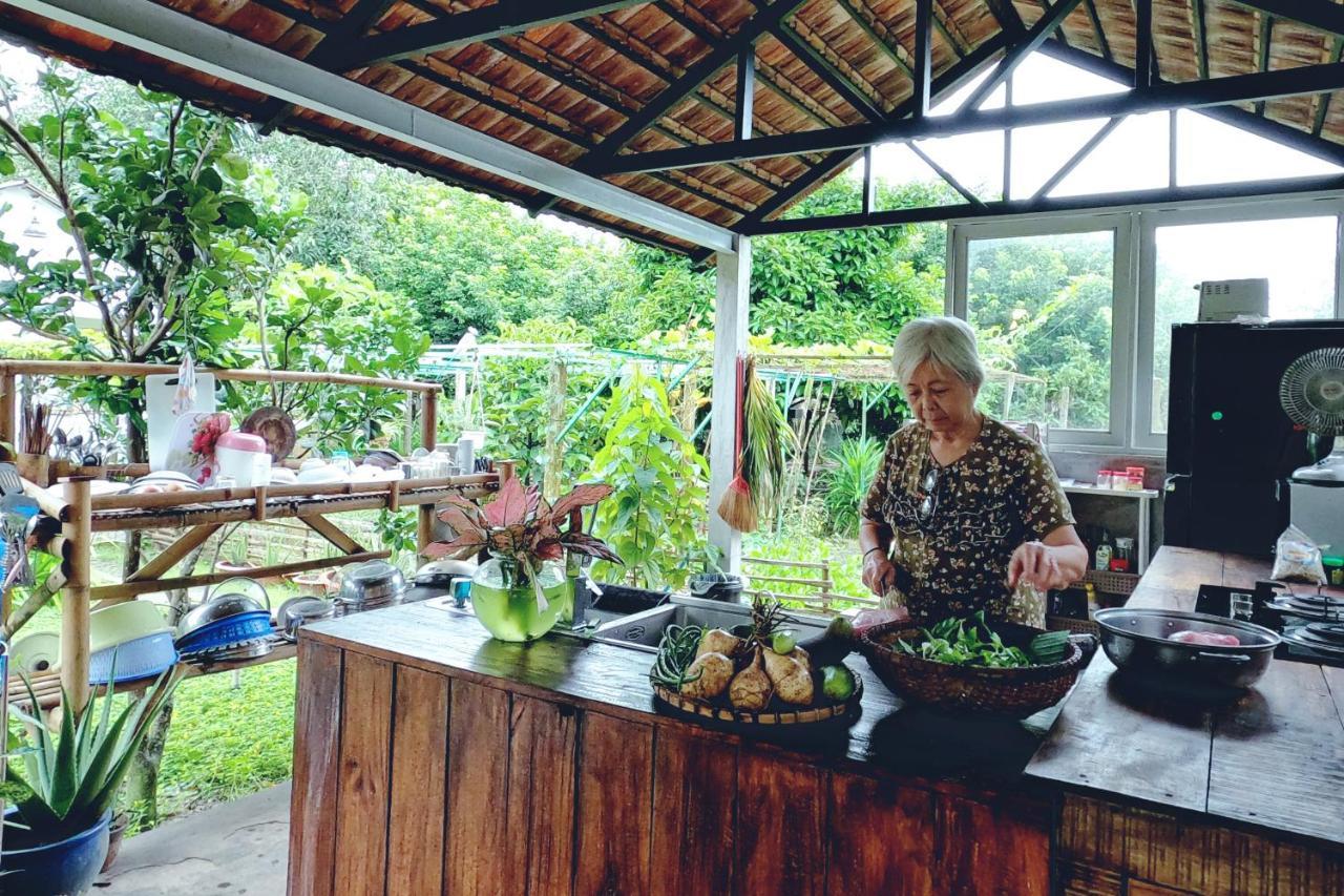 Vuon Nha Ngoai Garden Homestay