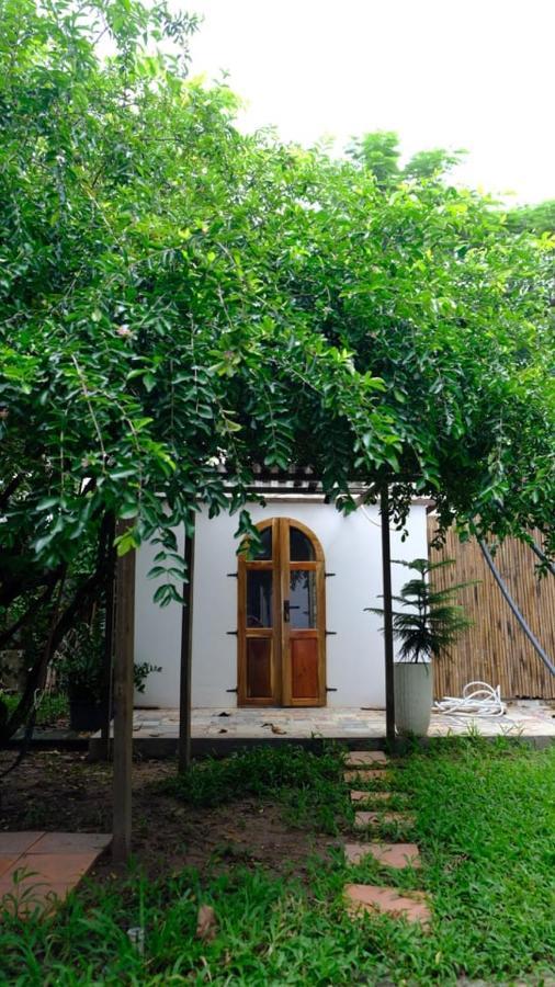 Homestay Vuon Nha Ngoai Garden