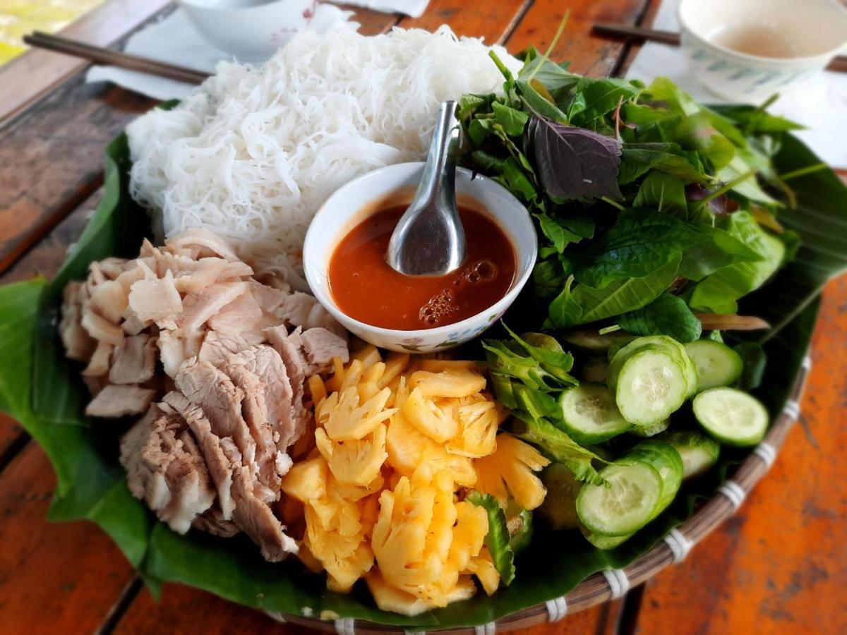 Homestay Vuon Nha Ngoai Garden Ho Chi Minh City