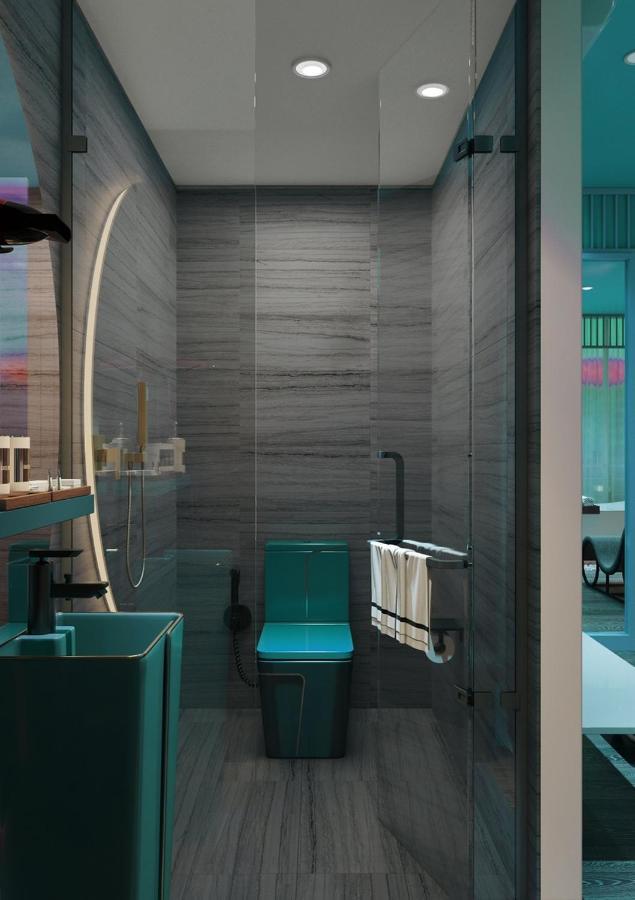 Cinta hotel Eros 2 -