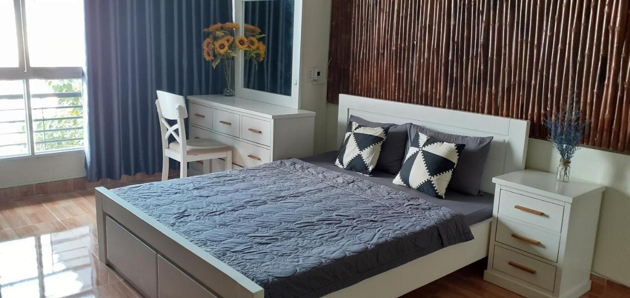 S Phuot Sai Gon - 3a Lam Son, Ward 2, Tan Binh District