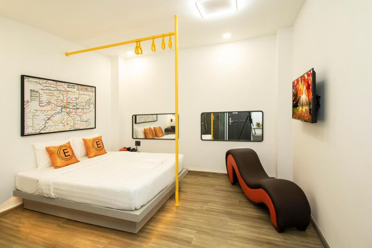 Love hotel Eros 2 -