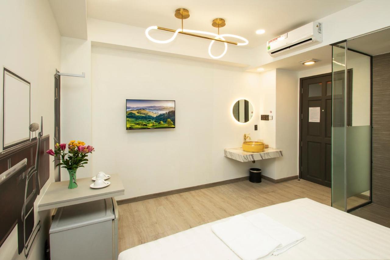 Eros 2 - 3* Ho Chi Minh City